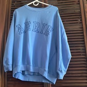 Aerie crewneck size small fits oversized lightly worn!